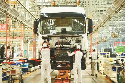 我市首批20個重大專項聚力攻堅，道路機動車輛生產邁入新階段